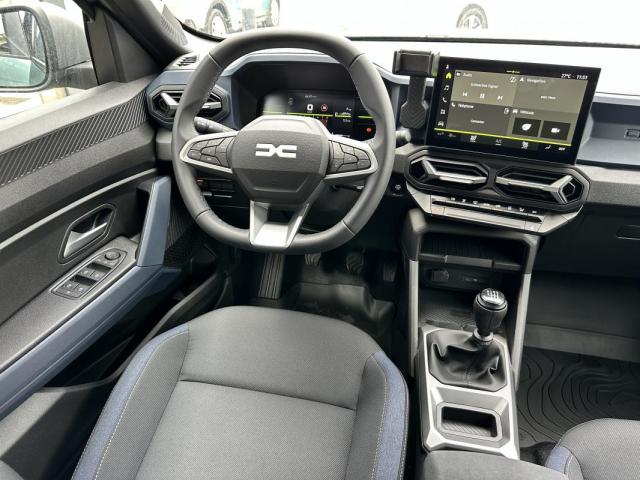 Dacia Duster image 1