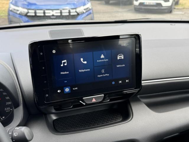 Toyota Yaris image 9
