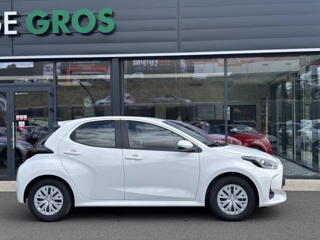 Toyota Yaris image 2