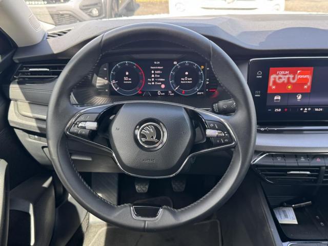 Skoda Octavia image 3