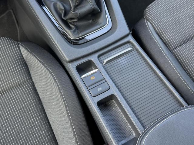 Skoda Octavia image 5