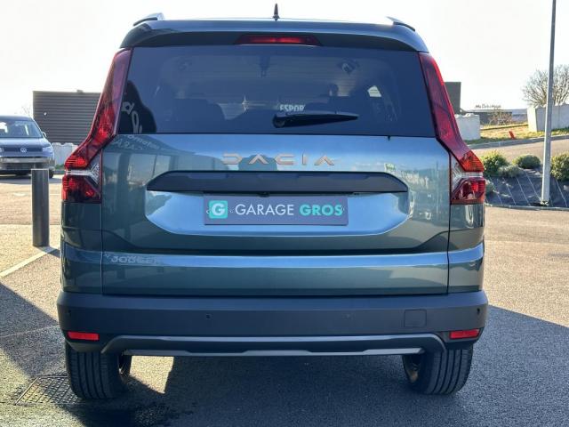 Dacia Jogger image 1