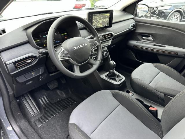 Dacia Jogger image 1