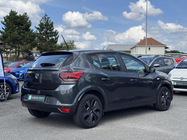 Dacia Sandero image 3