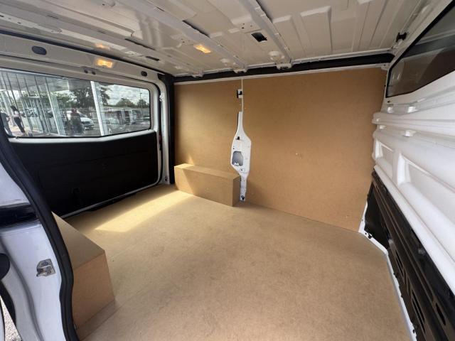Renault Trafic image 4