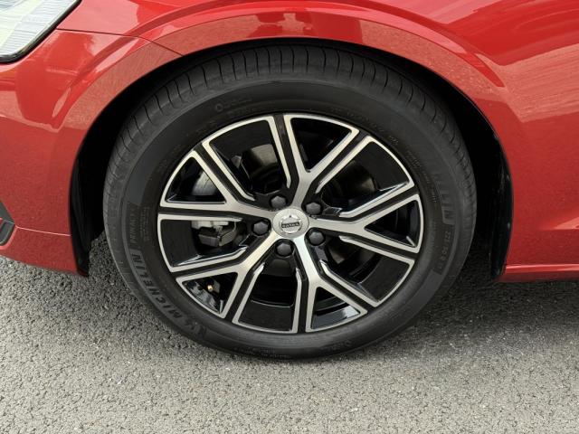 Volvo S60 image 5