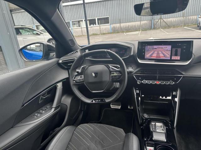 Peugeot 2008 image 6