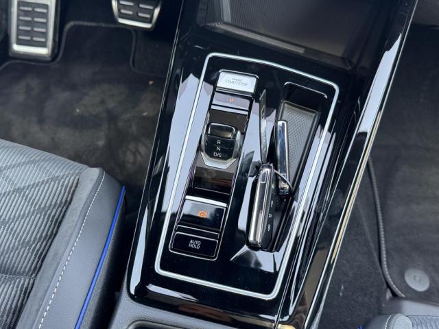 Volkswagen Golf image 7
