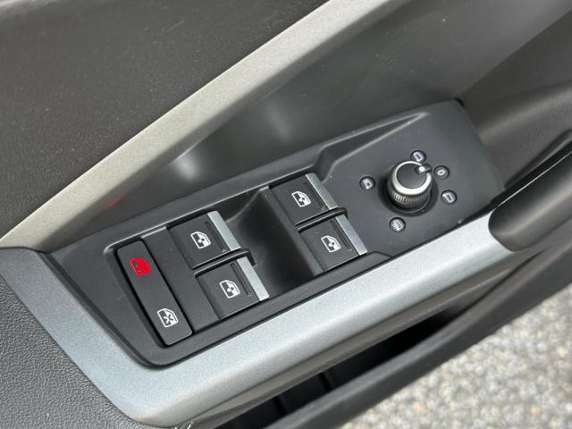 Audi Q3 image 7