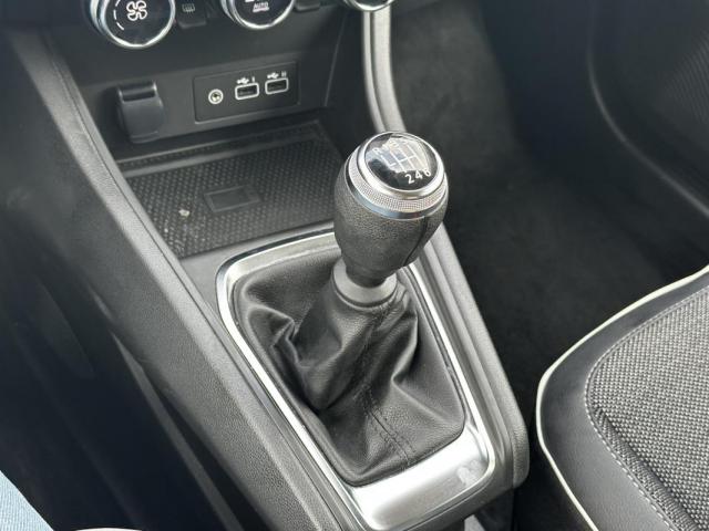 Renault Captur image 6