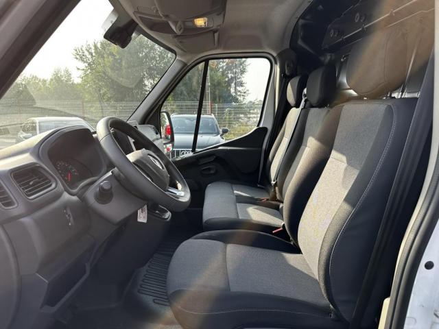 Renault Master image 4