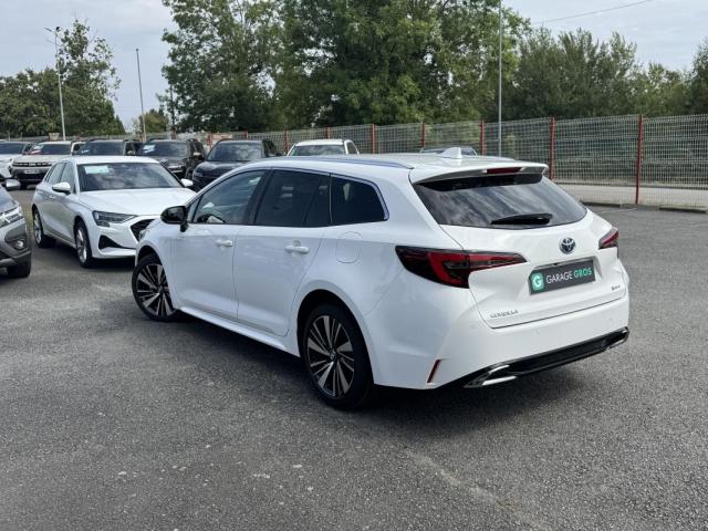 Toyota Corolla Touring Sports image 5