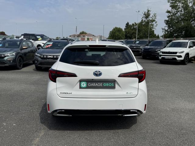 Toyota Corolla Touring Sports image 6