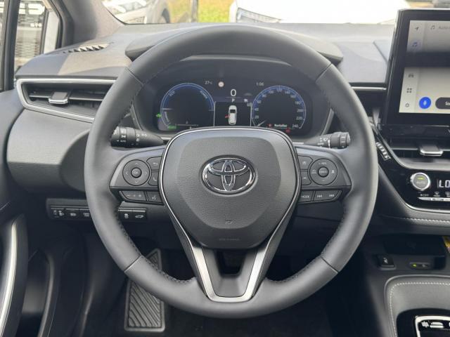 Toyota Corolla Touring Sports image 8