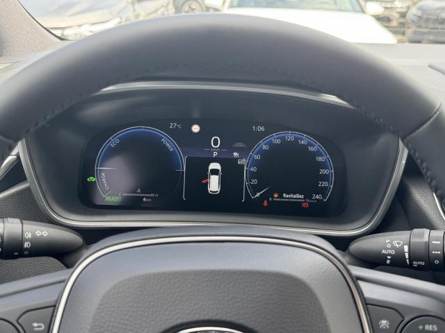 Toyota Corolla Touring Sports image 2