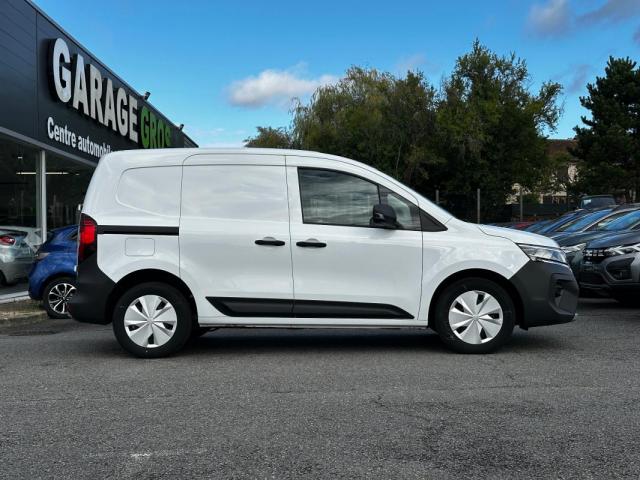 Nissan Townstar image 3