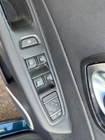 Renault Captur image 2