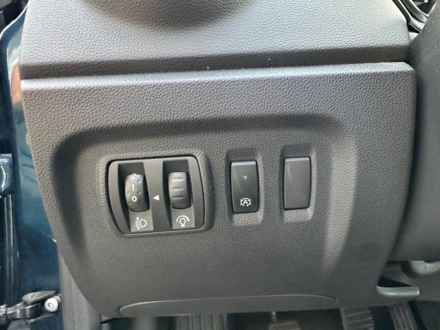 Renault Captur image 1