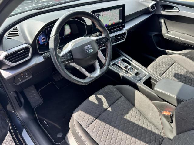 Seat Leon image 2
