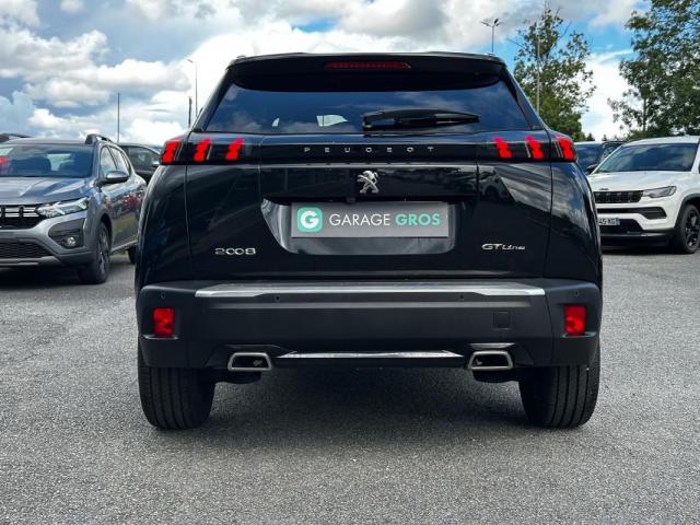Peugeot 2008 image 1