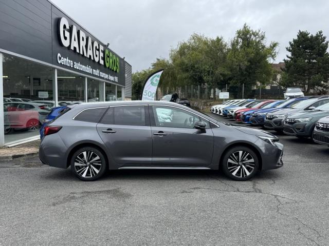 Toyota Corolla Touring Sports image 1