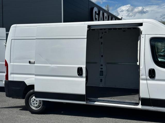 Opel Movano image 2