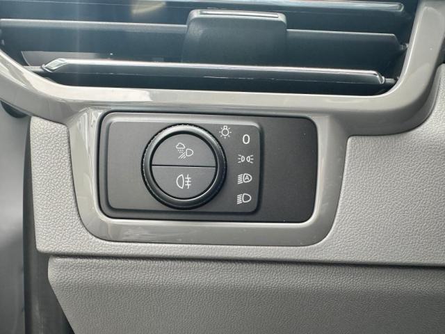 Volkswagen Transporter image 1