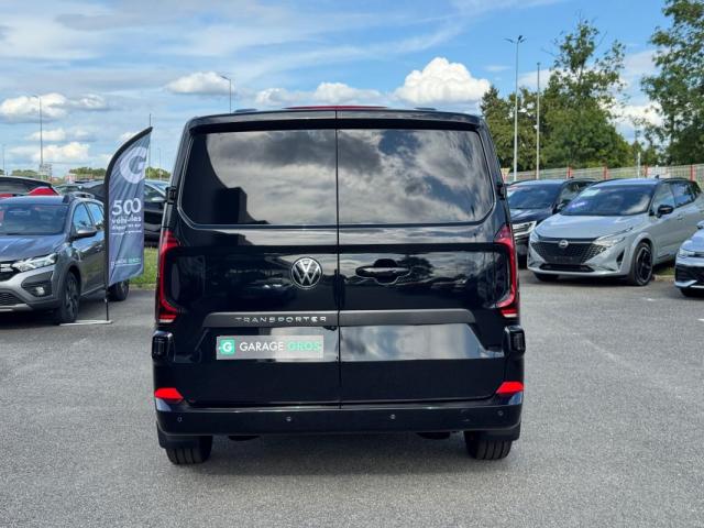 Volkswagen Transporter image 2