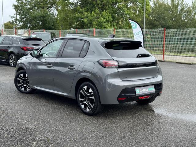 Peugeot 208 image 1