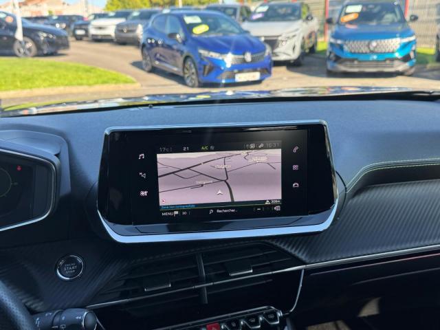 Peugeot 2008 image 3