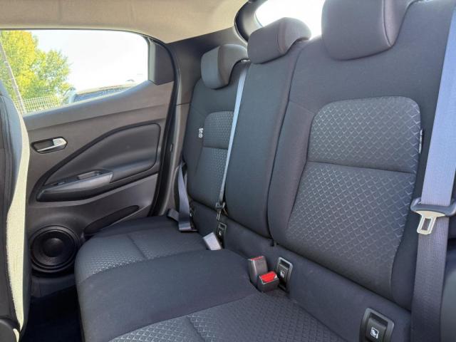 Nissan Juke image 5