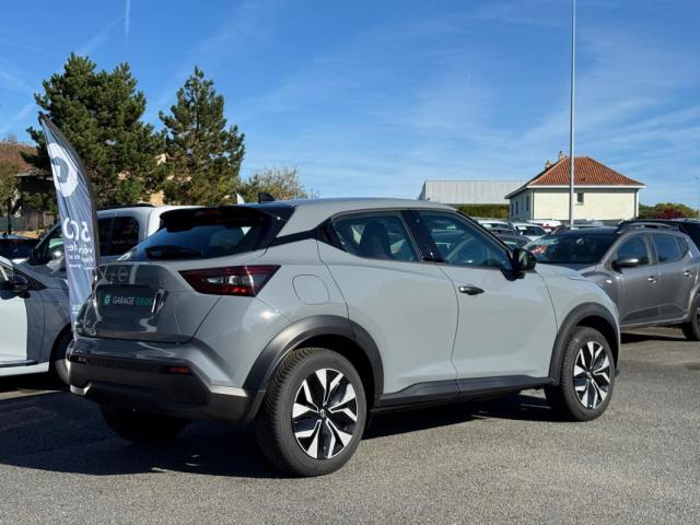 Nissan Juke image 8