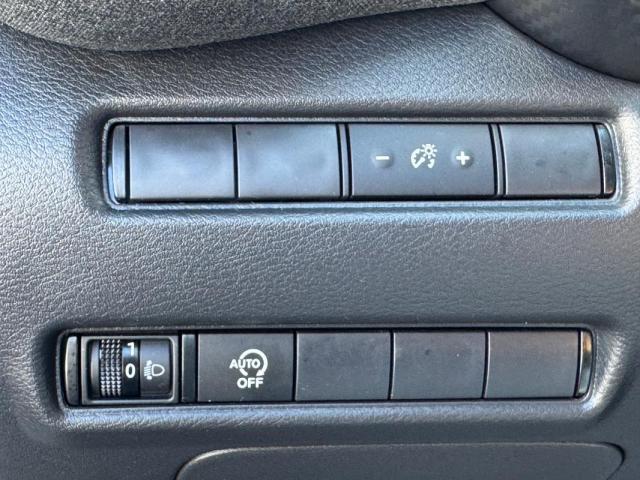 Nissan Juke image 5