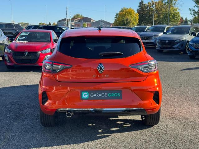 Renault Clio image 6