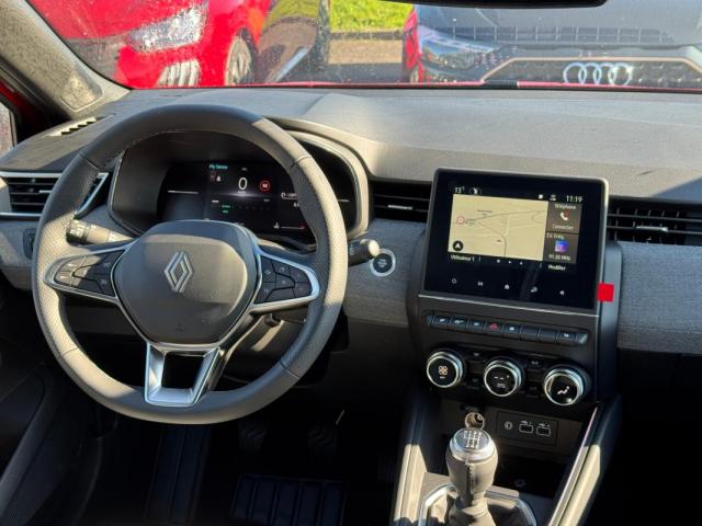 Renault Clio image 6