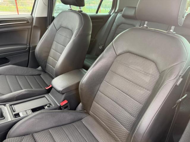 Volkswagen Golf image 3