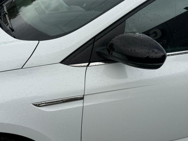 Renault Mégane image 2