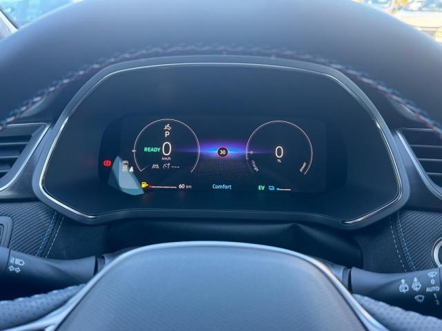 Renault Captur image 9