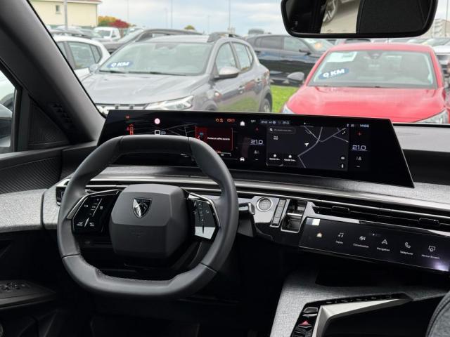 Peugeot 3008 image 2