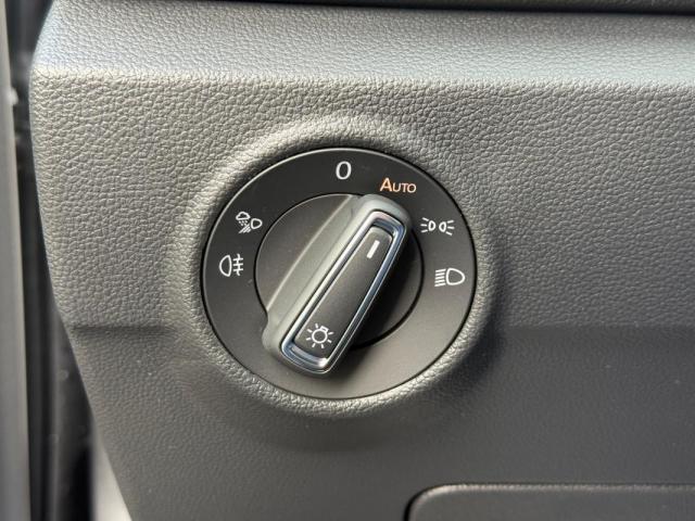 Volkswagen T-Roc image 7