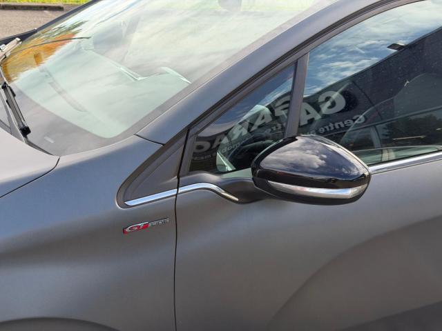 Peugeot 208 image 6