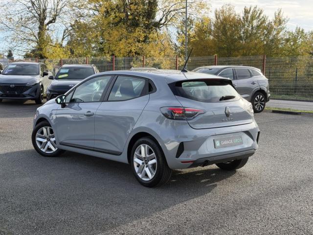 Renault Clio image 9