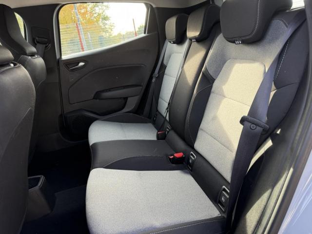 Renault Clio image 6