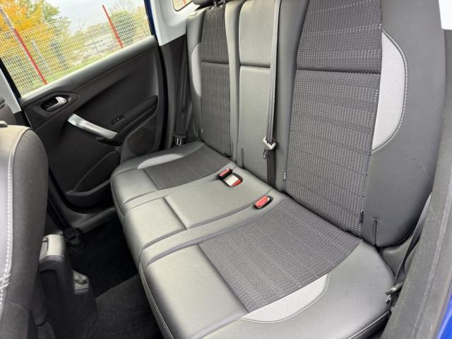 Peugeot 2008 image 9