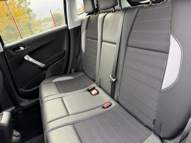 Peugeot 2008 image 1