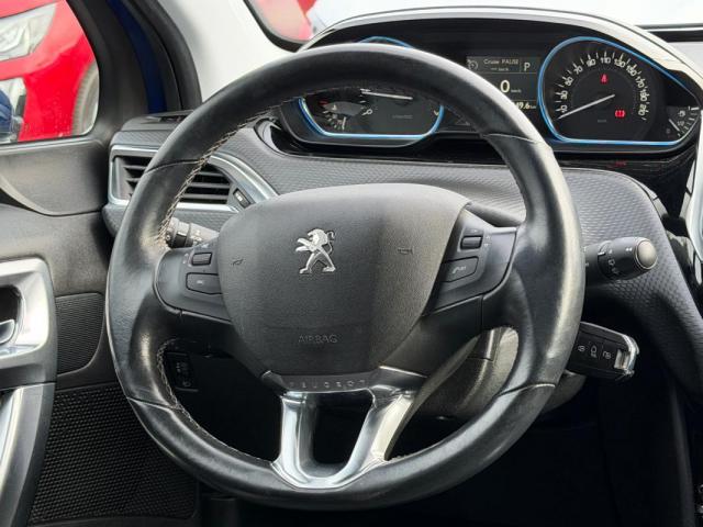 Peugeot 2008 image 5