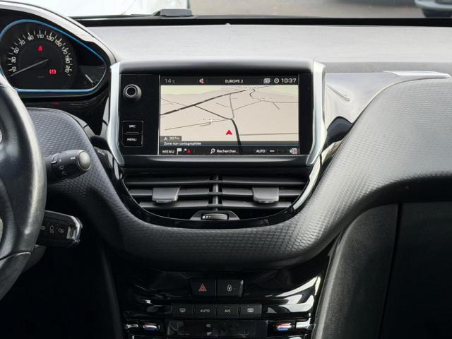 Peugeot 2008 image 4