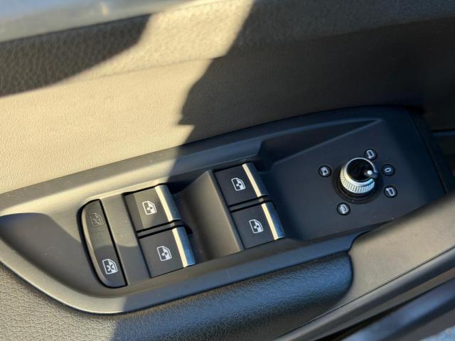 Audi Q5 Sportback image 2