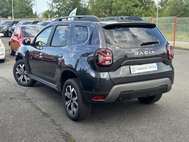 Dacia Duster image 1