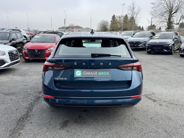 Skoda Octavia image 4